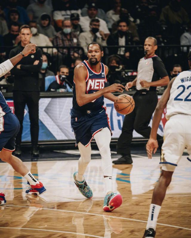 1637121916953060450.jpg 0049cqBdgy1gwhztltrqdj60u011i46002.jpg